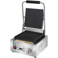 Gril à panini professionnel à contact unique 1800 W, plaques supérieure et inférieure rainurées, minuterie numérique | Adexa CU600 Gril à panini professionnel à contact unique 1800 W, plaques supérieure et inférieure rainurées, minuterie numérique | Adexa CU600