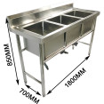 Évier triple commercial en acier inoxydable avec dosseret et support 1800 x 700 x 850 mm | Adexa QNH708