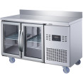 Réfrigérateur de comptoir commercial à 2 portes vitrées avec crédence - Réfrigérateur de préparation en acier inoxydable 1349×700×950 mm (Classe énergétique A) | Adexa SUP120 Réfrigérateur de comptoir commercial à 2 portes vitrées avec crédence - Réfrigérateur de préparation en acier inoxydable 1349×700×950 mm (Classe énergétique A) | Adexa SUP120