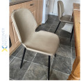 Chaise de salle à manger latérale siège en cuir PU marron clair | Adexa GSYH003LB