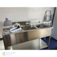 Évier commercial en acier inoxydable, 2 cuves, étagère inférieure droite, dosseret, 1400 x 600 x 950 mm | Adexa YLS146BR2